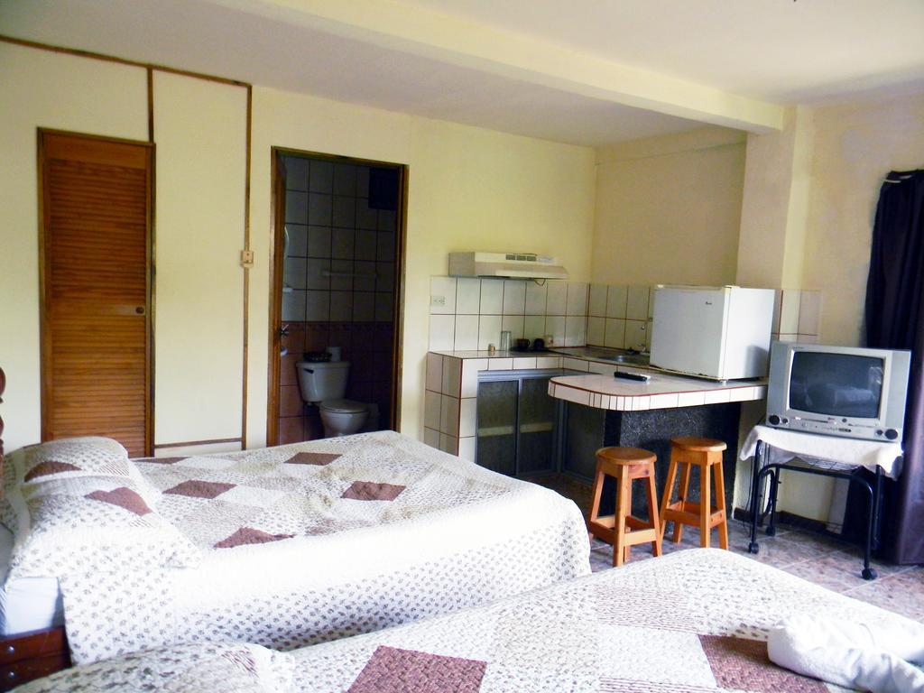Cabinas Paraiso Pez Vela เกโปส ห้อง รูปภาพ